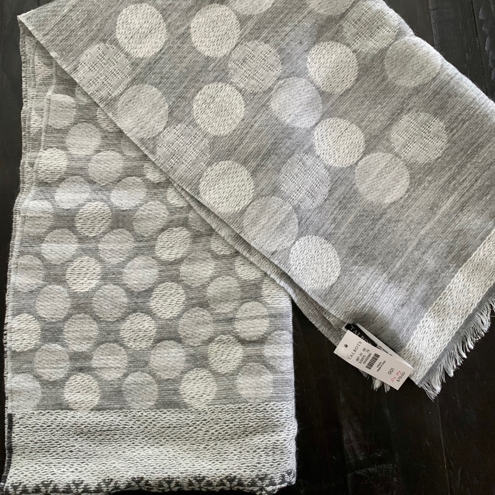 Talbots scarf BNWT